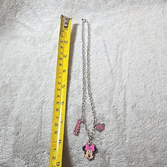 #290 Minnie Mouse charm necklace - Picture 4 of 4